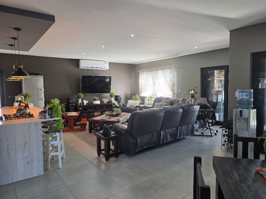3 Bedroom Property for Sale in Hartland Lifestyle Estate Western Cape